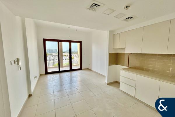 One Bedroom | Four Cheques | Townhouse Views